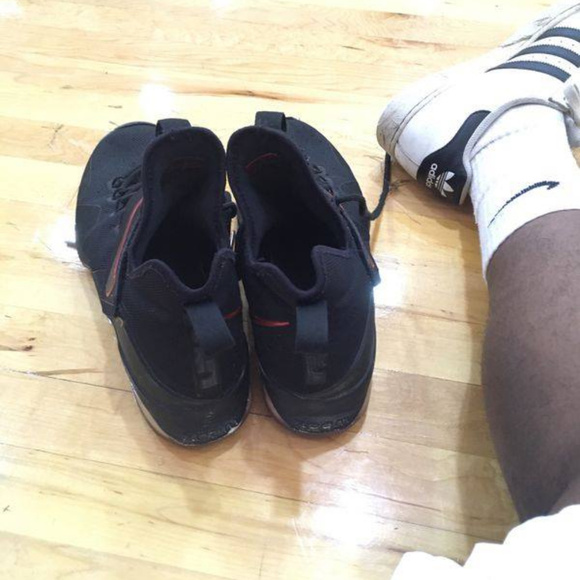 lebron bred 14s size 10.55 - Picture 3 of 5